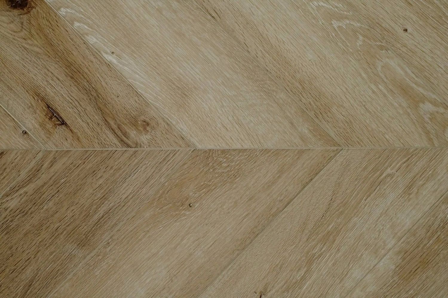 Кварцевый ламинат Damy Floor Chevron Версаль DF01-Ch 43-класс, фаска-4V, елочкой, 600x127x5мм