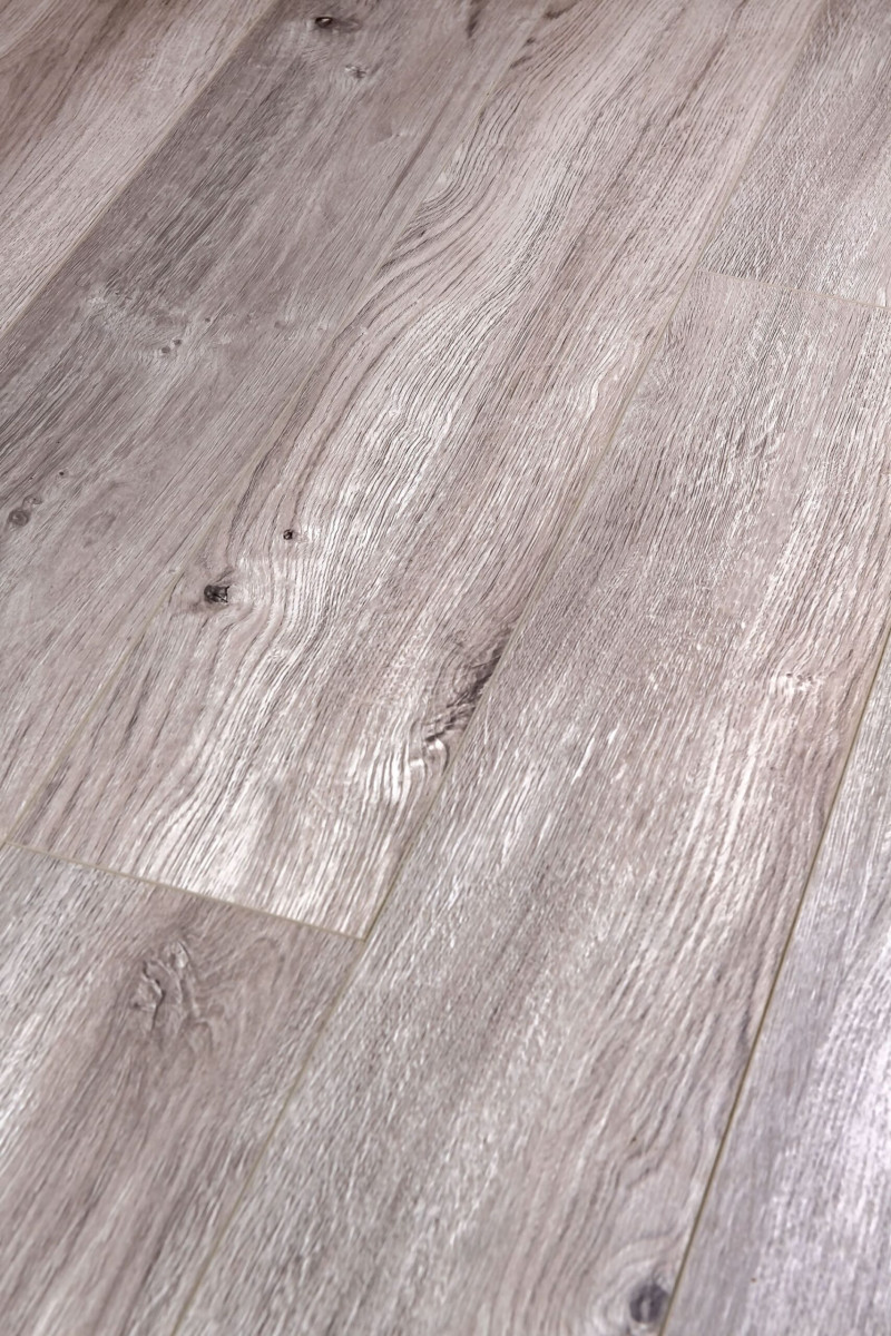 Ламинат Winlerk 33 класс коллекция Comfort C901 Oak Fiss толщина 12 мм Ламинат Winlerk 33 класс коллекция Comfort C901 Oak Fiss толщина 12 мм